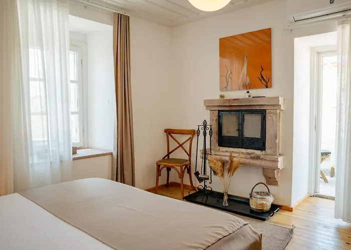 Отель Cunda Ilios *